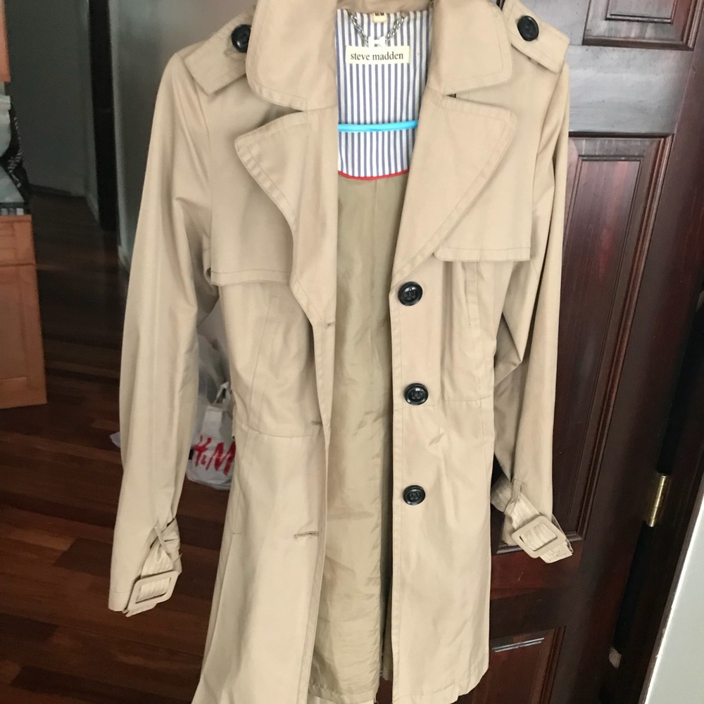 Trench coat